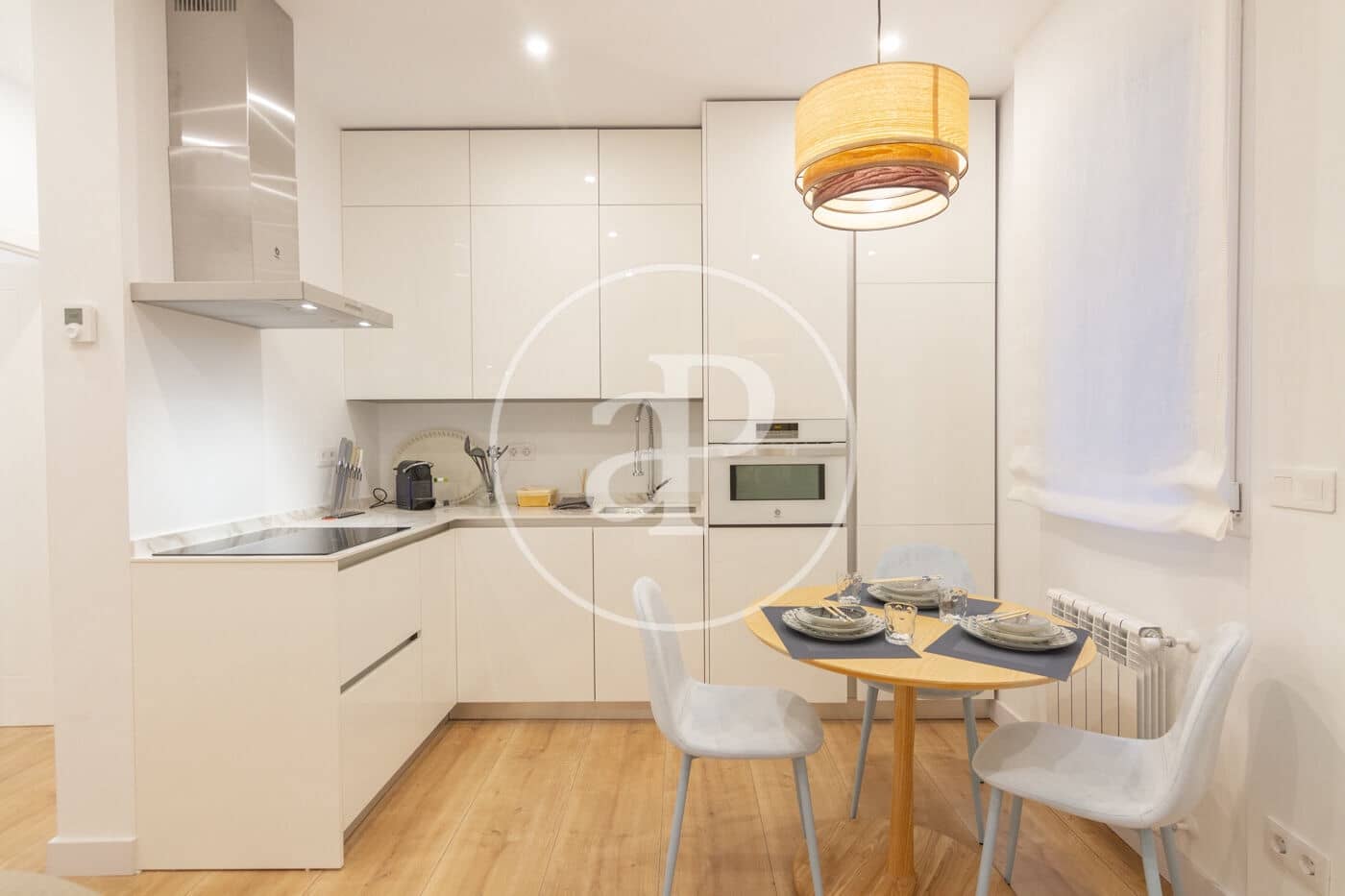 2 soverom Leilighet til leie i Madrid by - € 2 290 (Ref: 8728824)