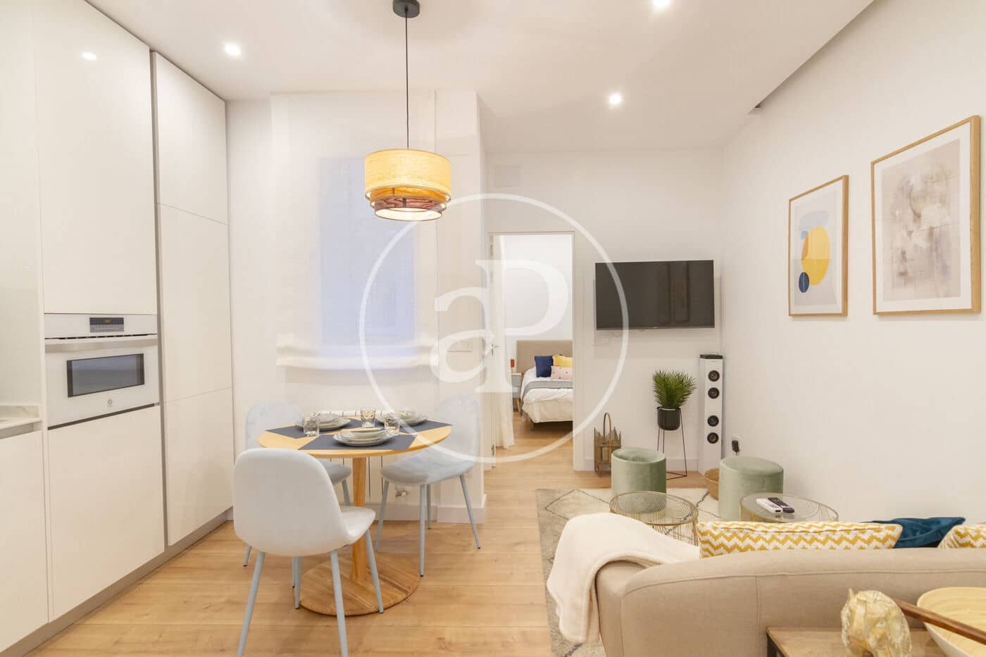 2 soverom Leilighet til leie i Madrid by - € 2 290 (Ref: 8728824)