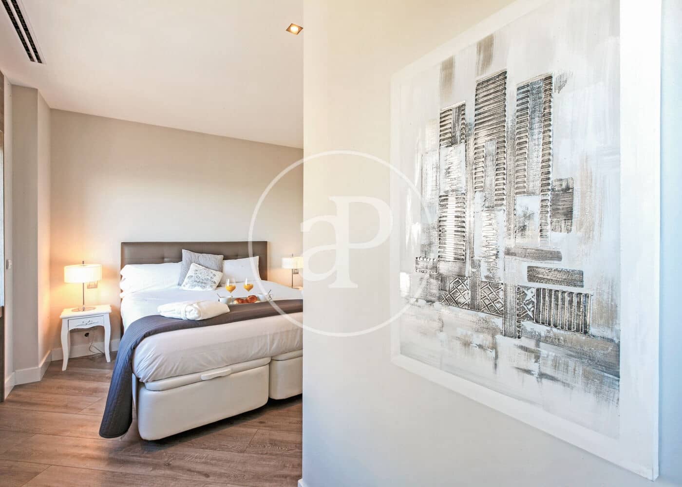 1 soveværelse Lejlighed til leje i Madrid by - € 2.500 (Ref: 8728828)