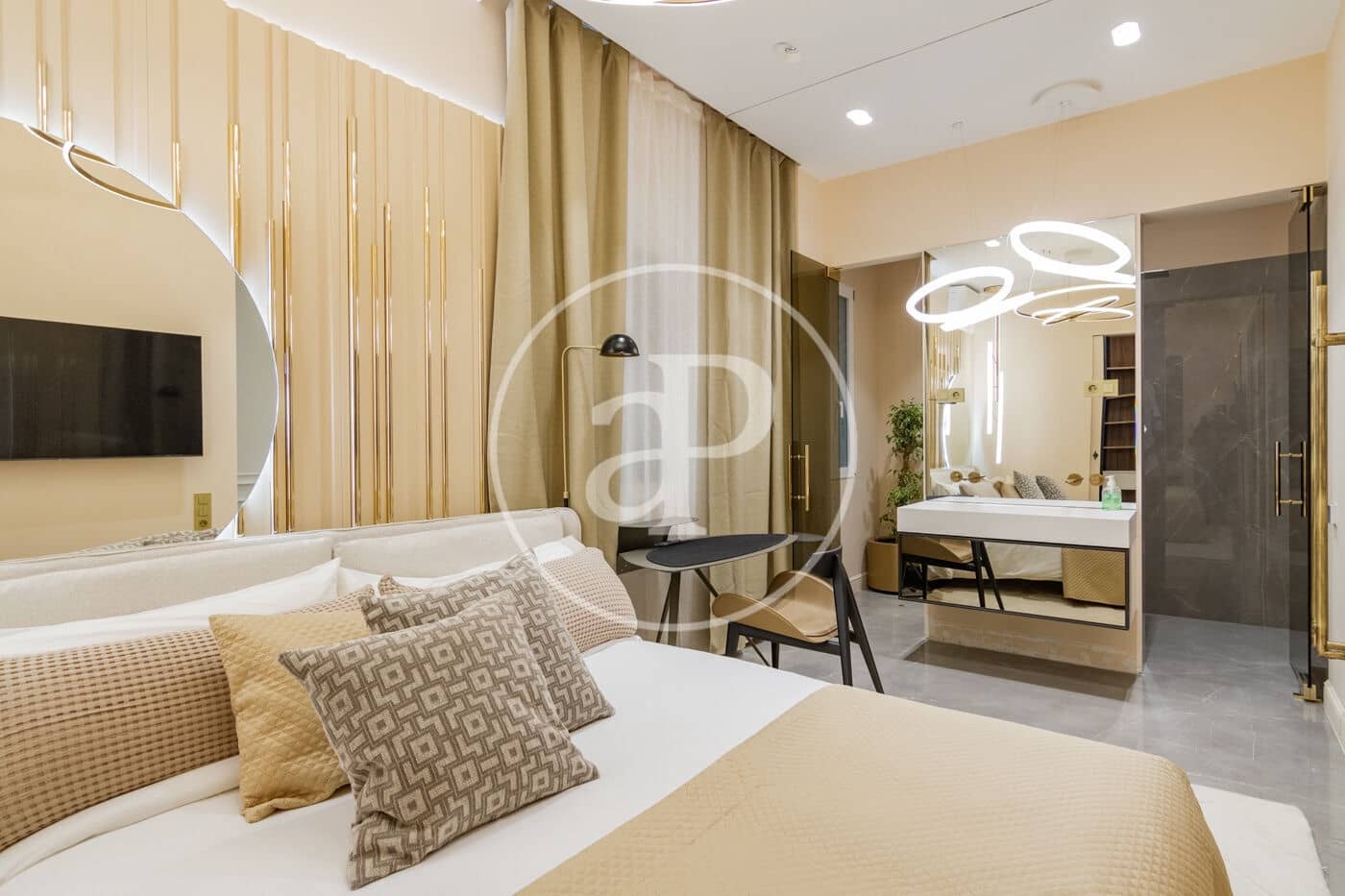 3 soveværelse Lejlighed til leje i Madrid by - € 7.500 (Ref: 8735490)