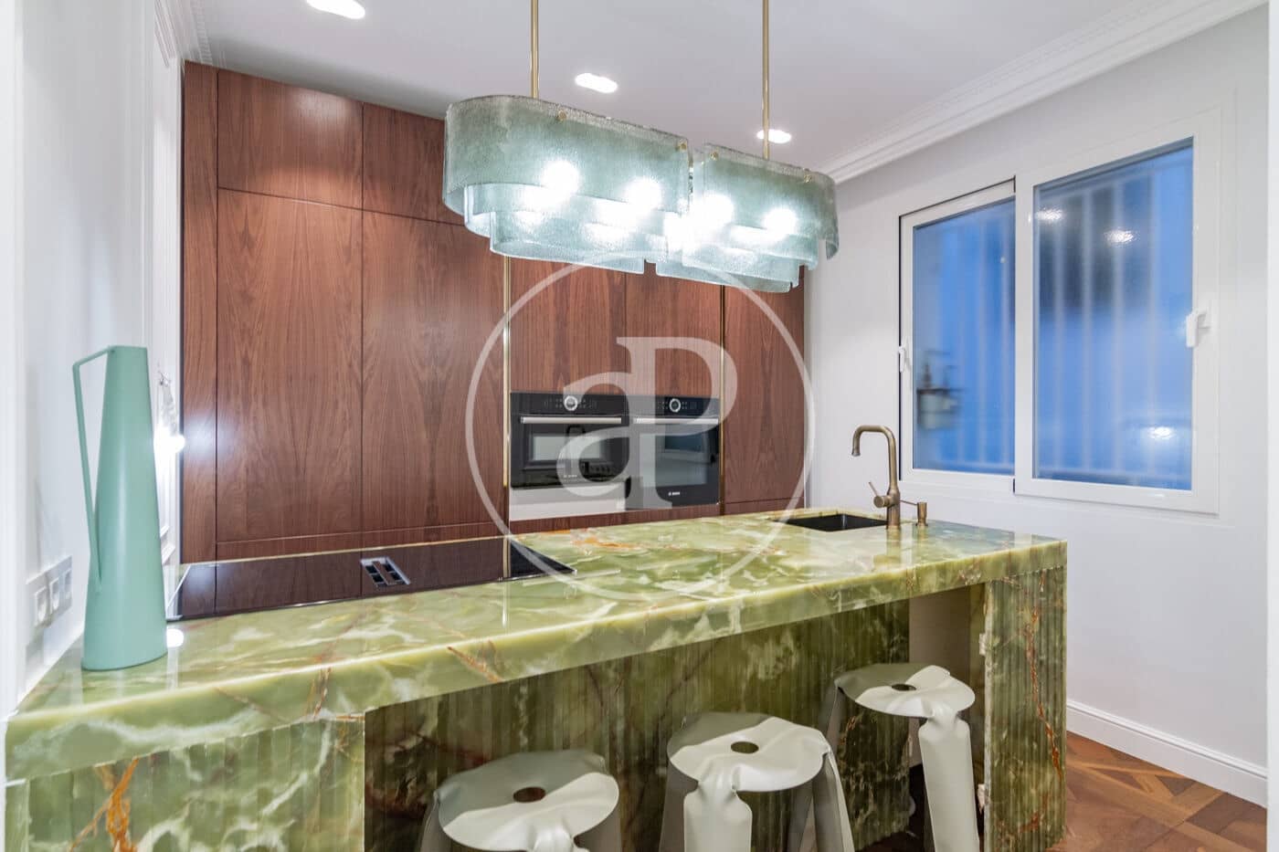 3 soveværelse Lejlighed til leje i Madrid by - € 7.500 (Ref: 8735490)