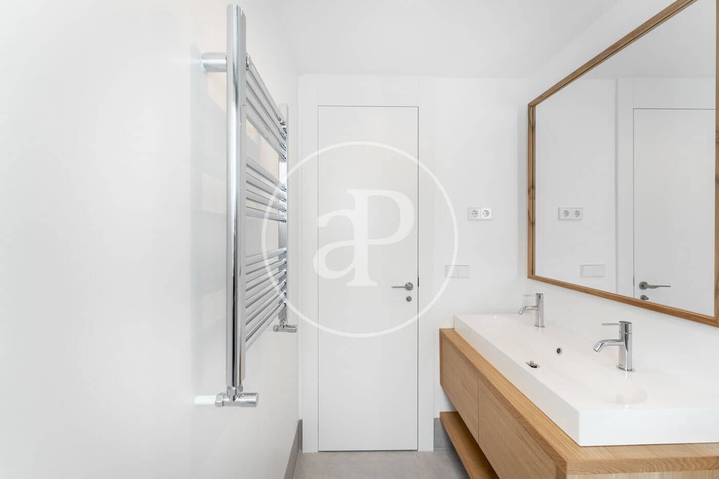 4 soverom Penthouse til leie i Madrid by - € 4 200 (Ref: 8738703)