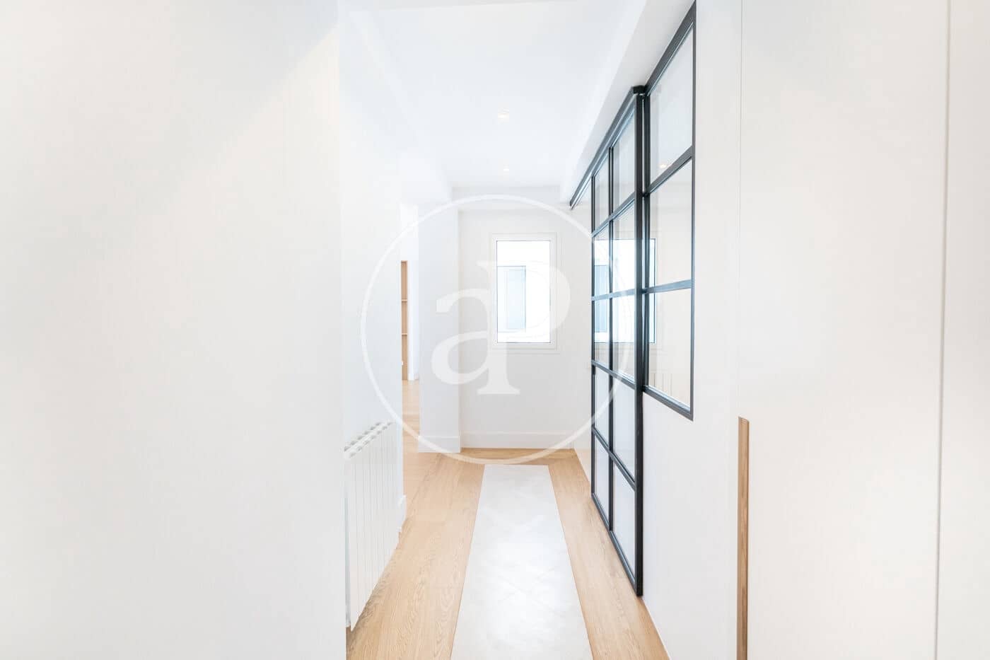 4 soverom Penthouse til leie i Madrid by - € 4 200 (Ref: 8738703)