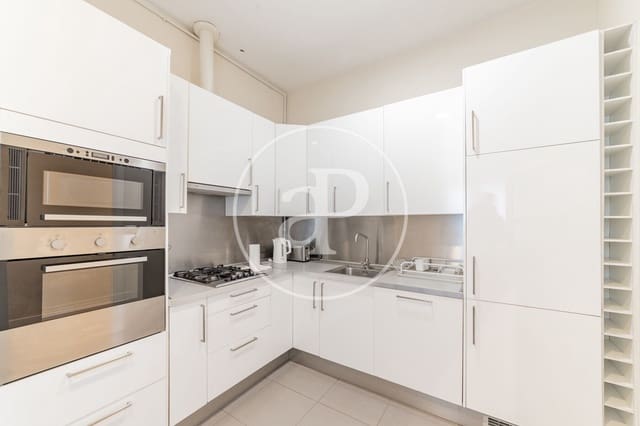 5 makuuhuone Huoneisto vuokrattavana paikassa Palacio, Madrid kaupunki - 4 700 € (Ref: 8742563)