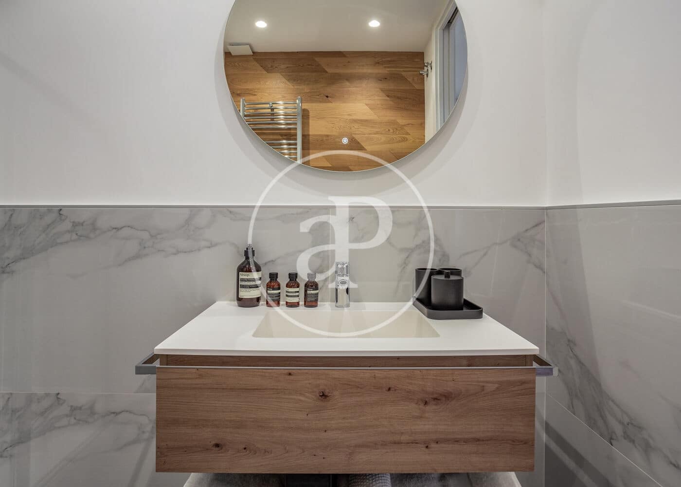 4 soveværelse Lejlighed til leje i Madrid by - € 13.000 (Ref: 8742564)