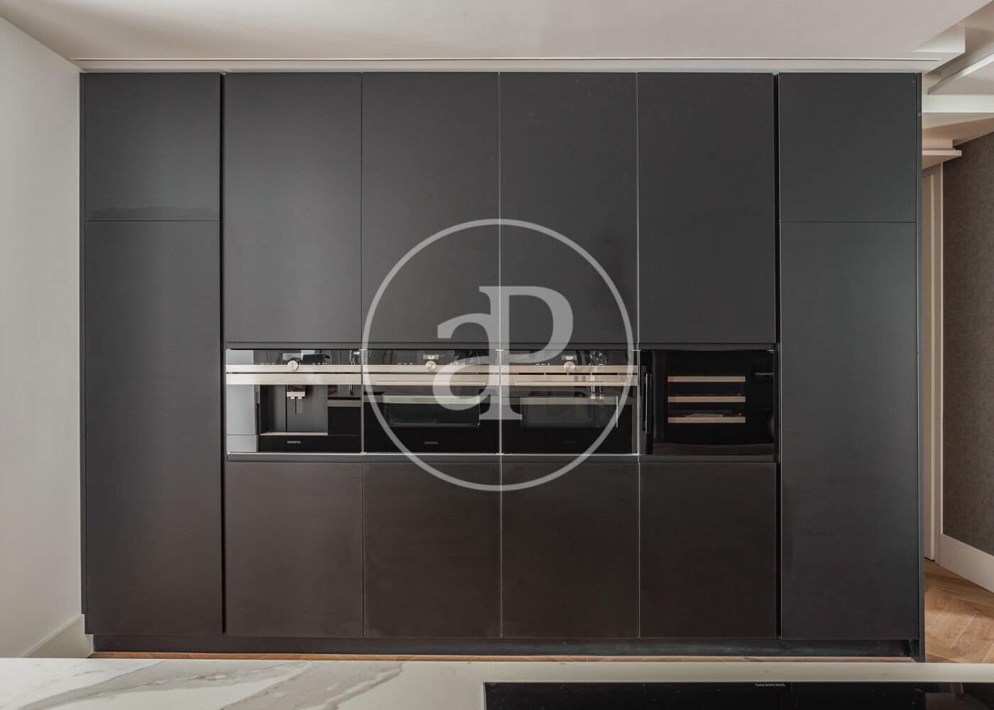 4 soveværelse Lejlighed til leje i Madrid by - € 13.000 (Ref: 8742564)