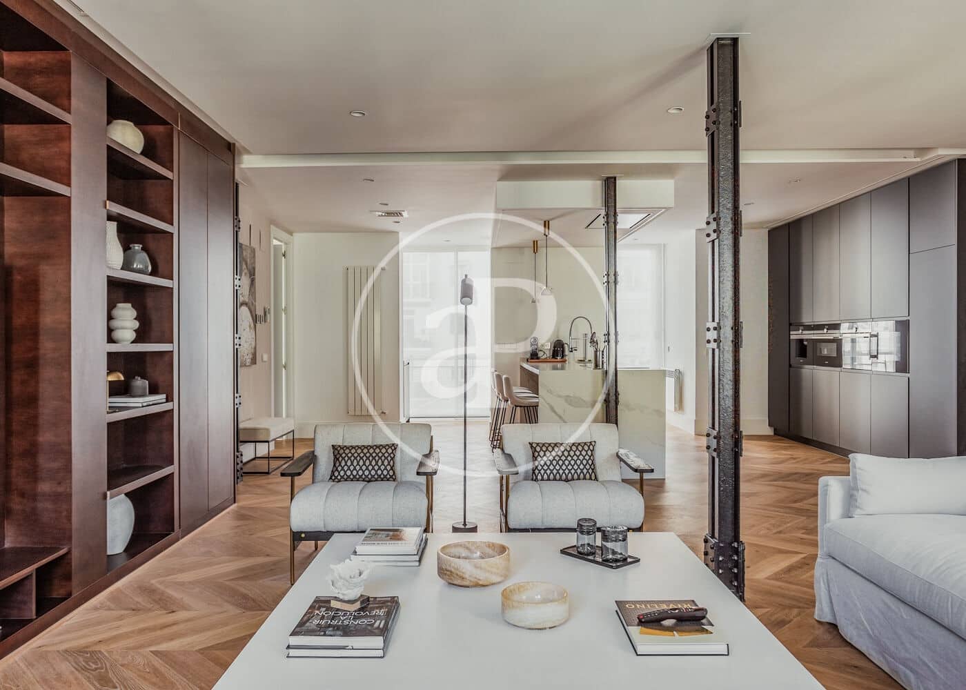 4 soveværelse Lejlighed til leje i Madrid by - € 13.000 (Ref: 8742564)