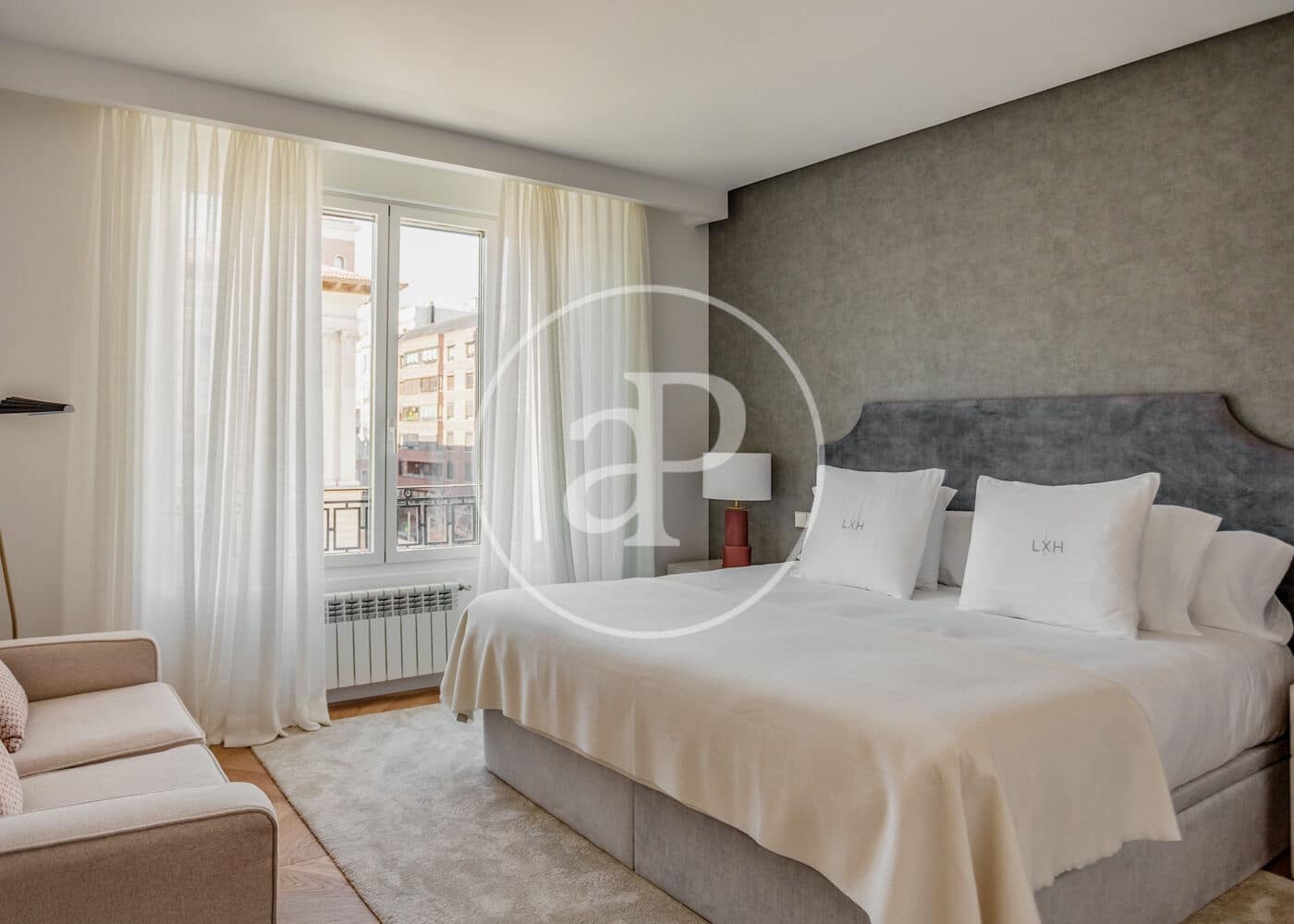 4 soveværelse Lejlighed til leje i Madrid by - € 13.000 (Ref: 8742564)