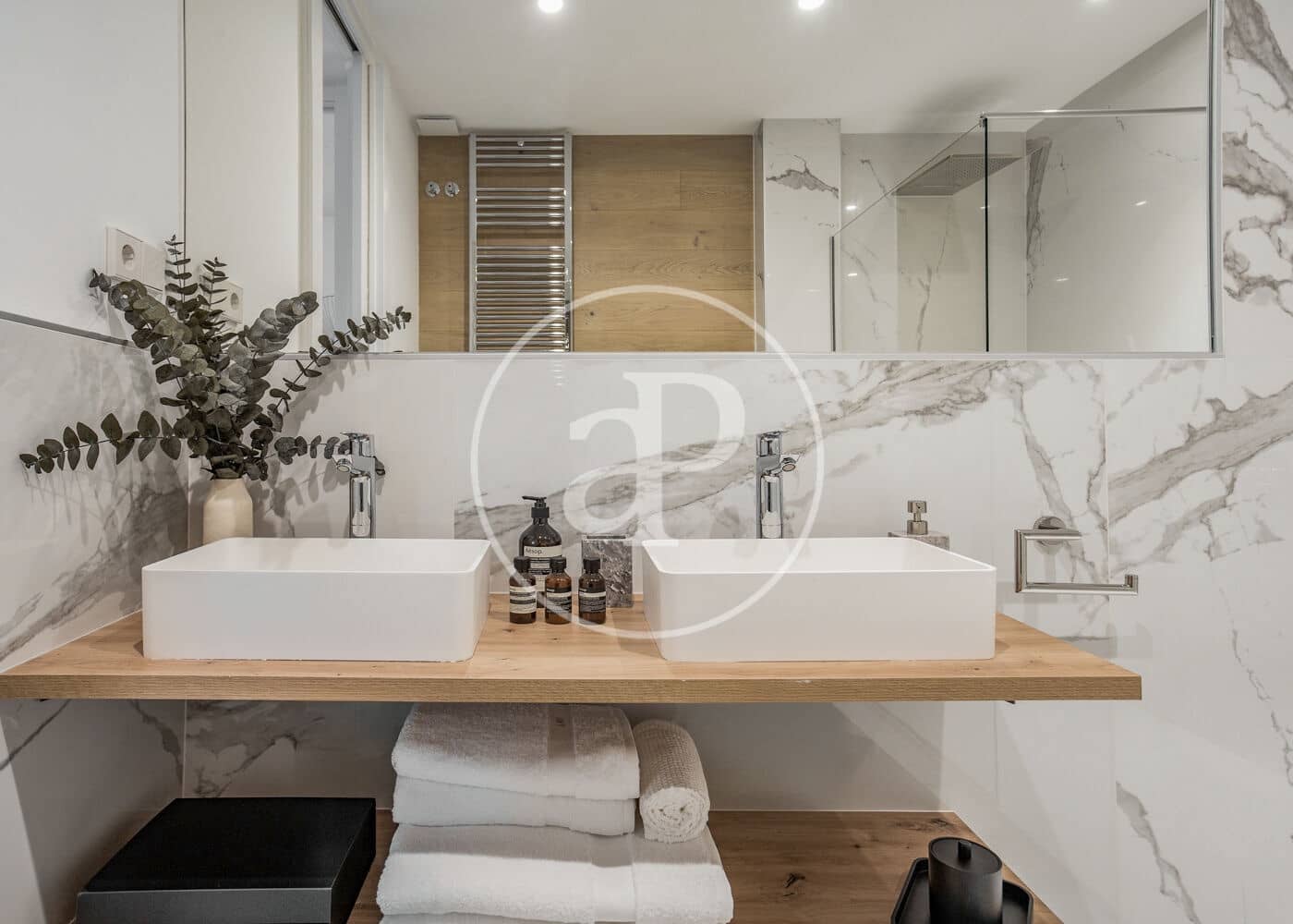 4 soveværelse Lejlighed til leje i Madrid by - € 13.000 (Ref: 8742564)