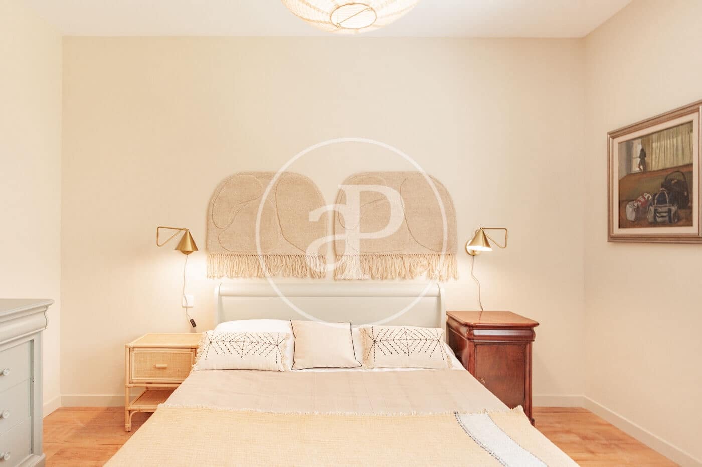 5 bedroom Villa for rent in La Moraleja with pool - € 11,500 (Ref: 8744309)