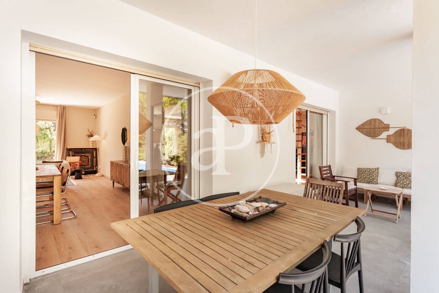 5 bedroom Villa for rent in La Moraleja with pool - € 11,500 (Ref: 8744309)