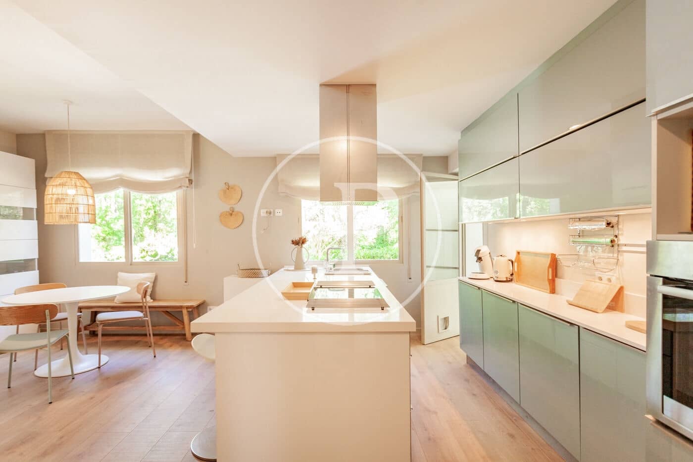 5 bedroom Villa for rent in La Moraleja with pool - € 11,500 (Ref: 8744309)