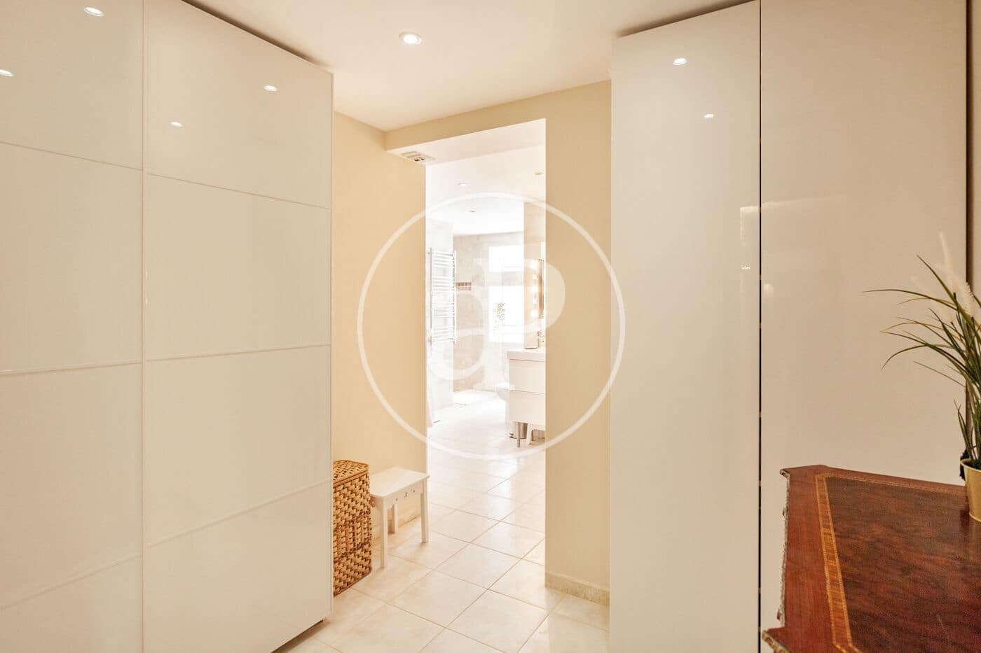 5 bedroom Villa for rent in La Moraleja with pool - € 11,500 (Ref: 8744309)