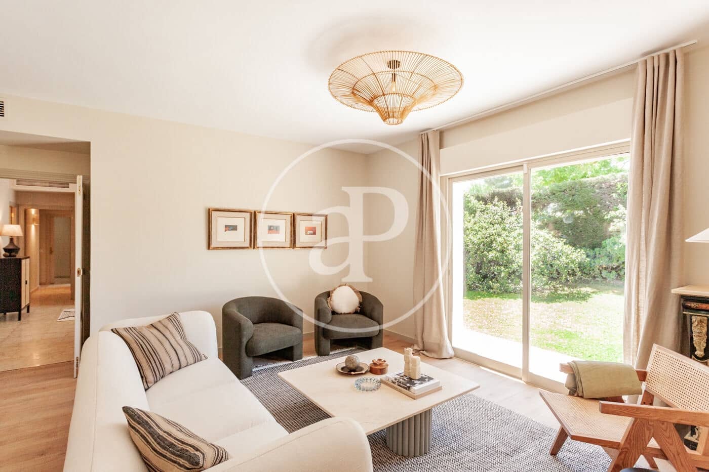 5 bedroom Villa for rent in La Moraleja with pool - € 11,500 (Ref: 8744309)