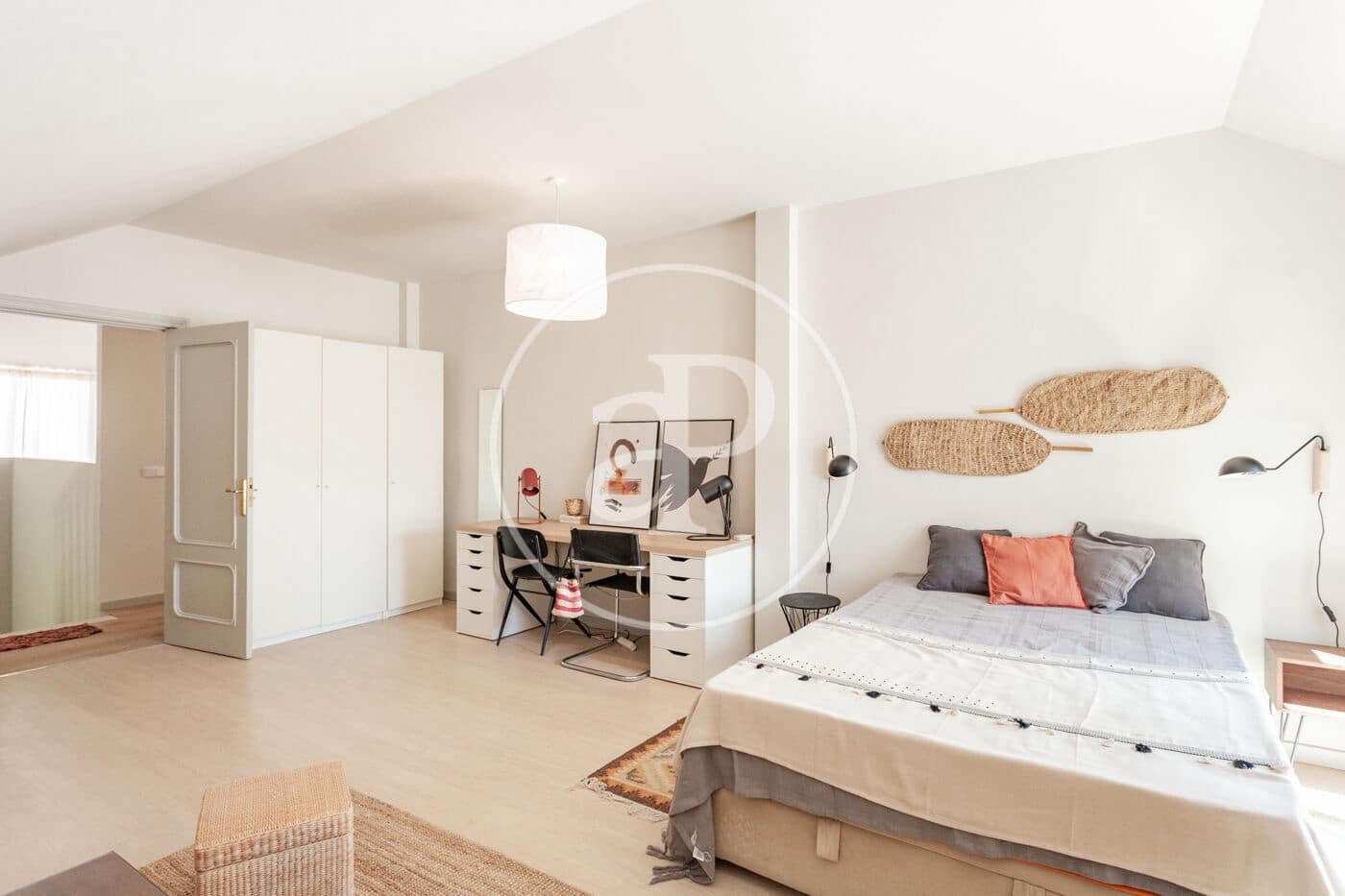 5 bedroom Villa for rent in La Moraleja with pool - € 11,500 (Ref: 8744309)