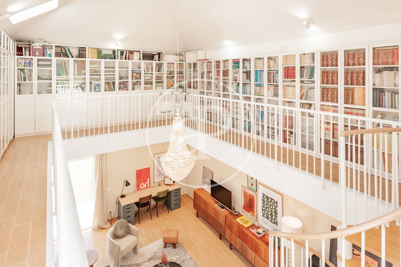 5 bedroom Villa for rent in La Moraleja with pool - € 11,500 (Ref: 8744309)