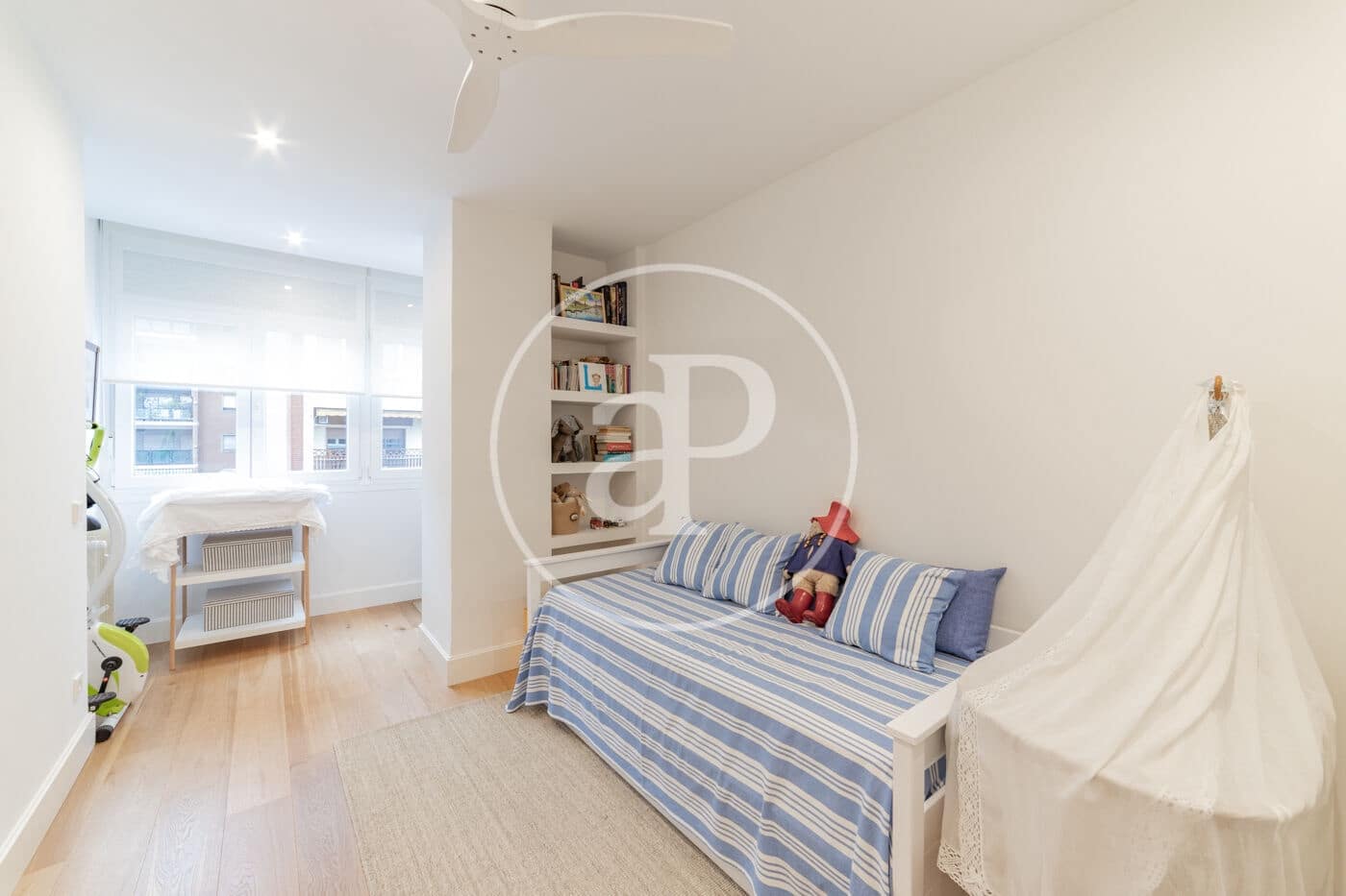 3 soveværelse Lejlighed til salg i Madrid by - € 1.140.000 (Ref: 8756088)