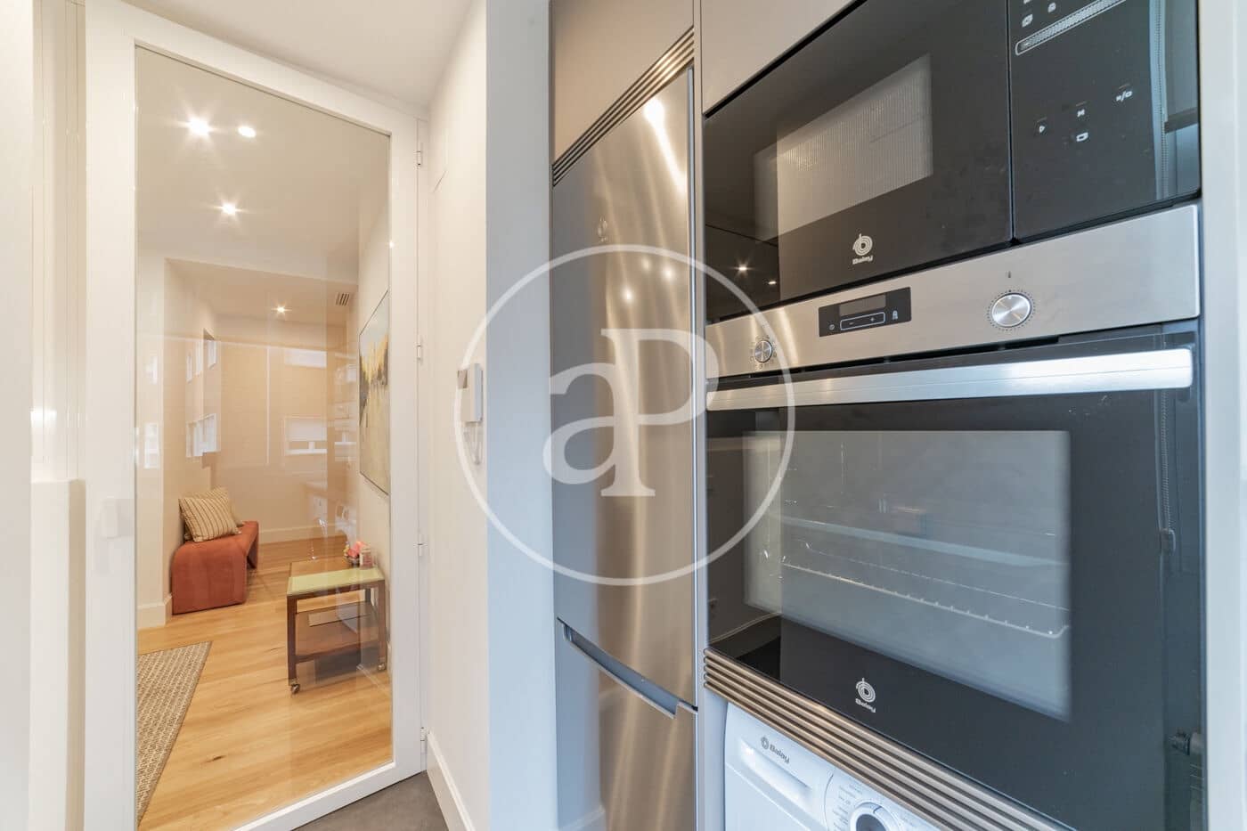 3 soveværelse Lejlighed til salg i Madrid by - € 1.140.000 (Ref: 8756088)