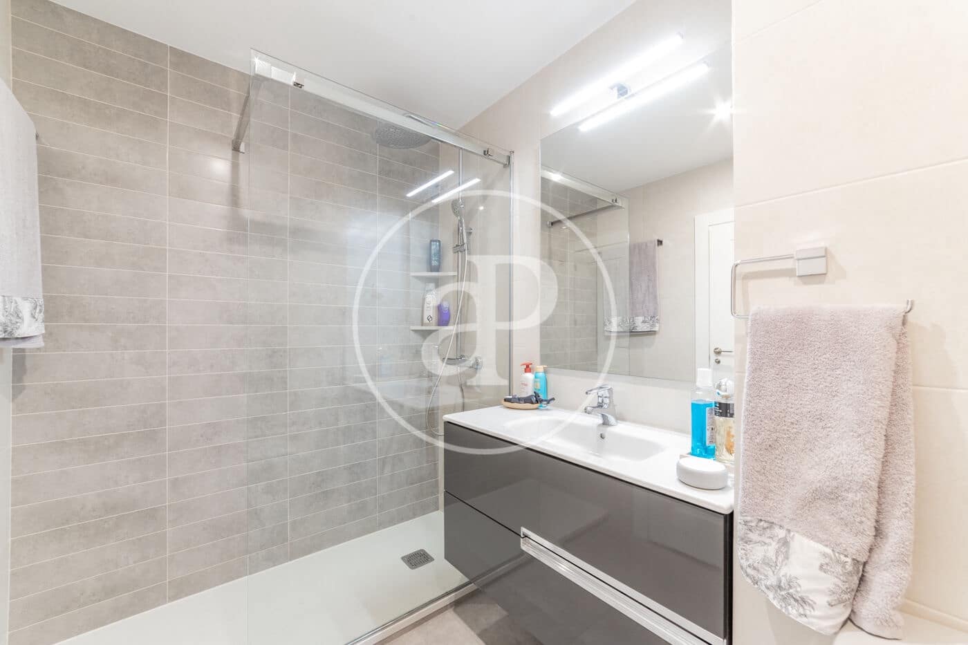 3 soveværelse Lejlighed til salg i Madrid by - € 1.140.000 (Ref: 8756088)