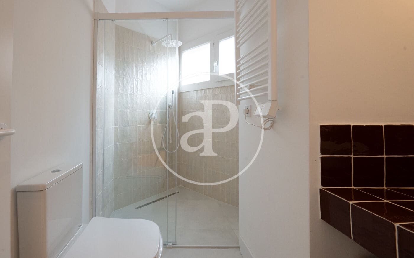 1 sovrum Lägenhet att hyra i Madrid stad - 2 000 € (Ref: 8756091)