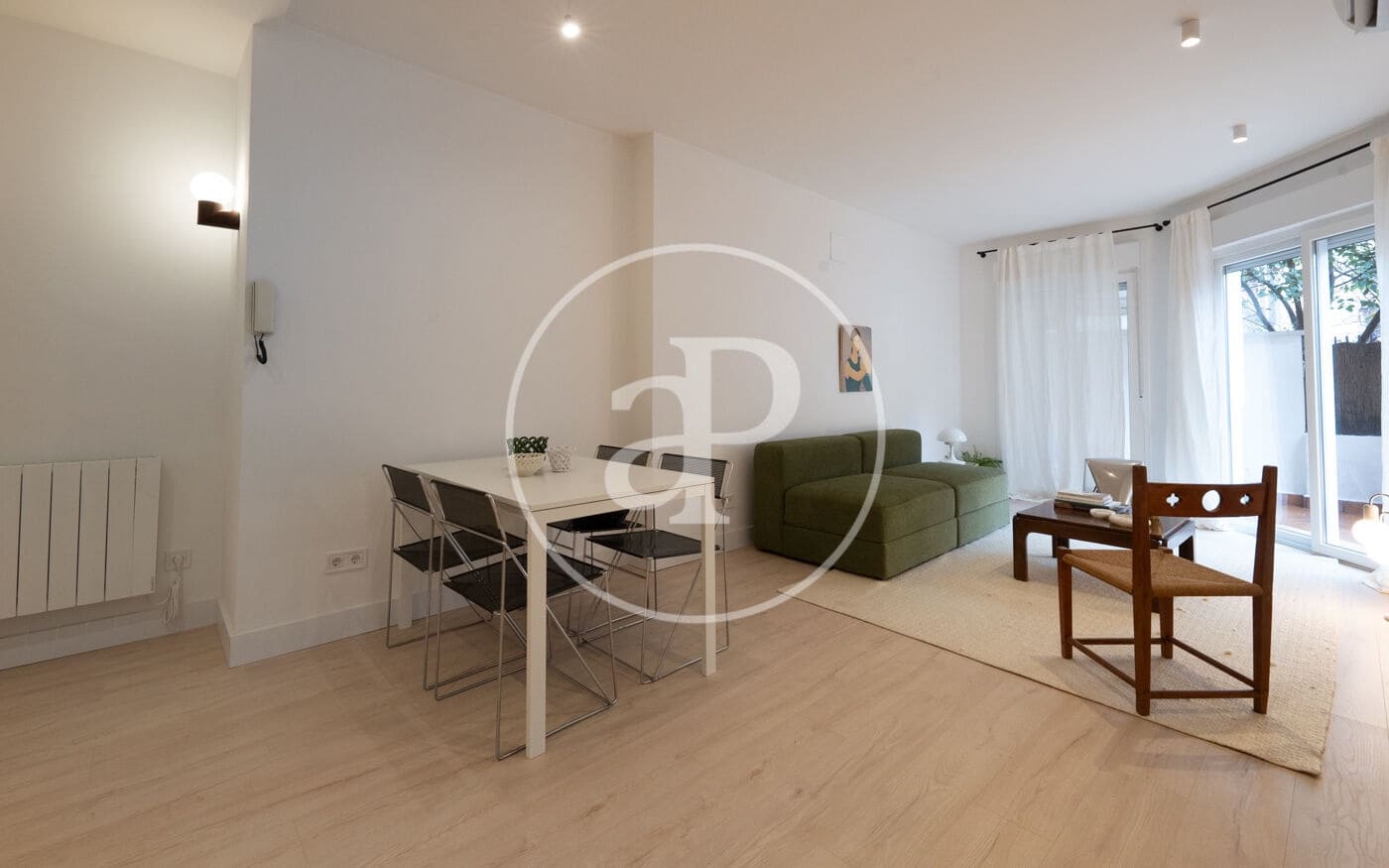 1 sovrum Lägenhet att hyra i Madrid stad - 2 000 € (Ref: 8756091)