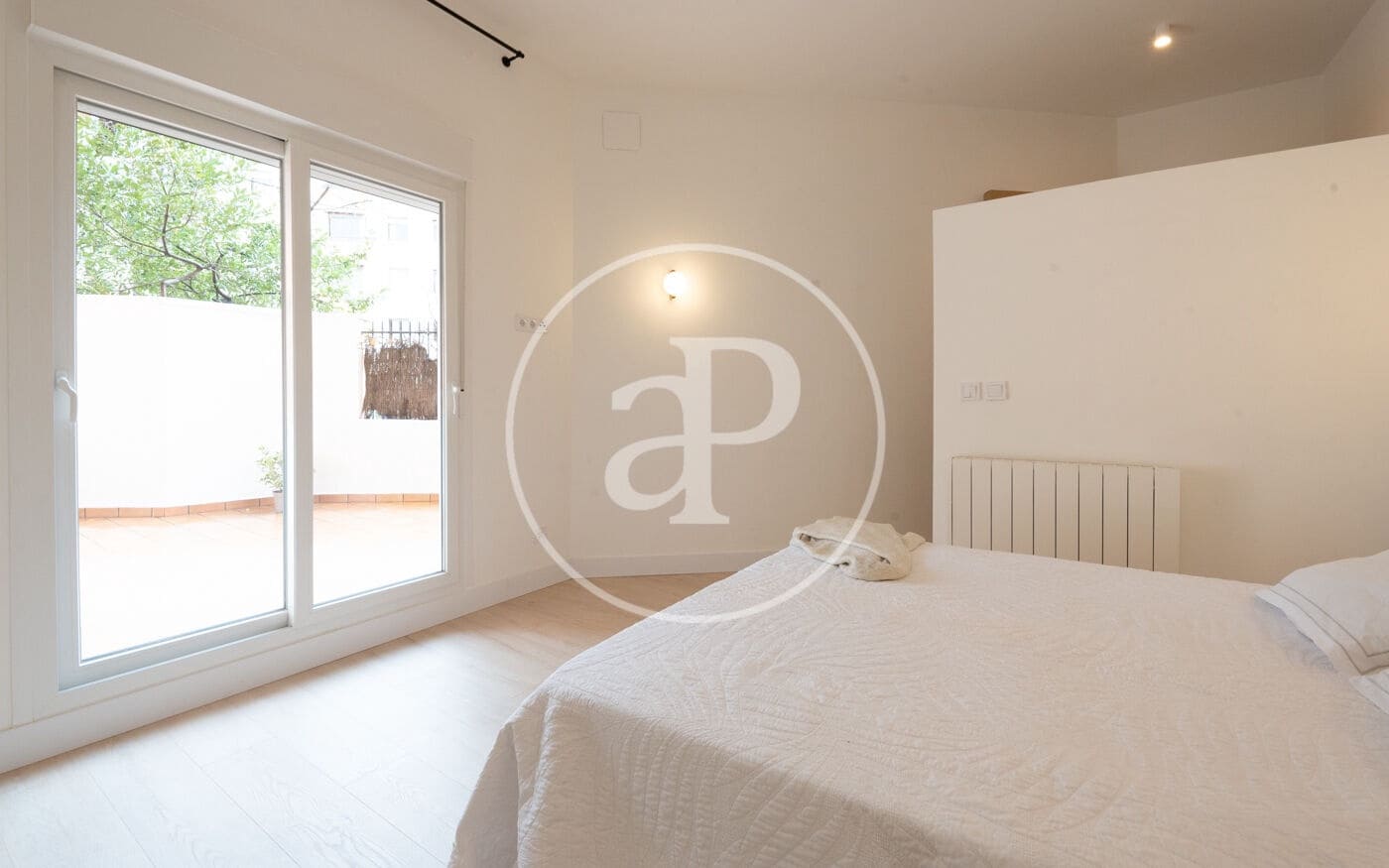 1 sovrum Lägenhet att hyra i Madrid stad - 2 000 € (Ref: 8756091)