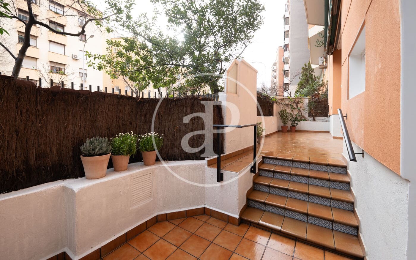 1 sovrum Lägenhet att hyra i Madrid stad - 2 000 € (Ref: 8756091)