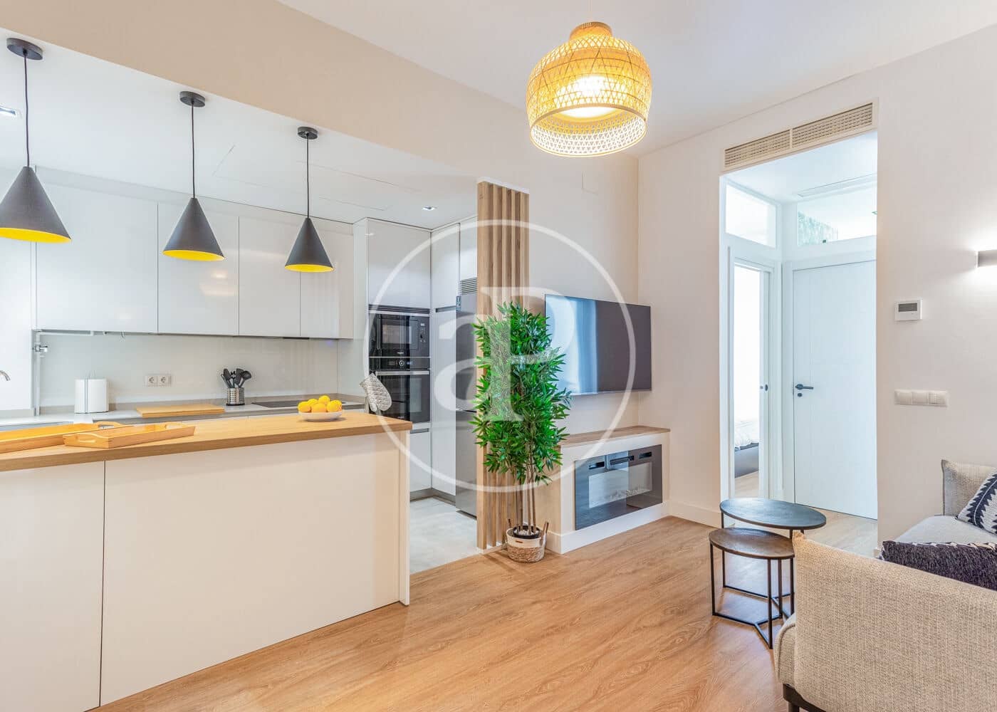 Appartement de 2 chambres à louer à Madrid ville - 1 800 € (Ref: 8756939)