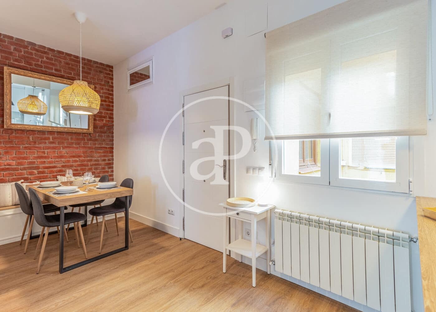 Appartement de 2 chambres à louer à Madrid ville - 1 800 € (Ref: 8756939)