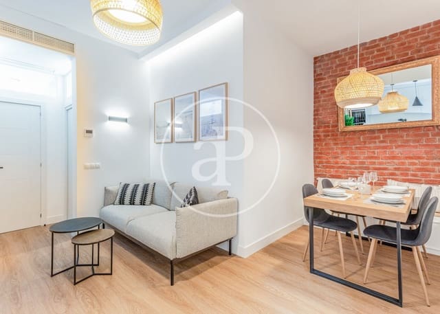 Apartamento de 2 habitaciones en Legazpi, Madrid ciudad en alquiler - 1.800 € (Ref: 8756939)