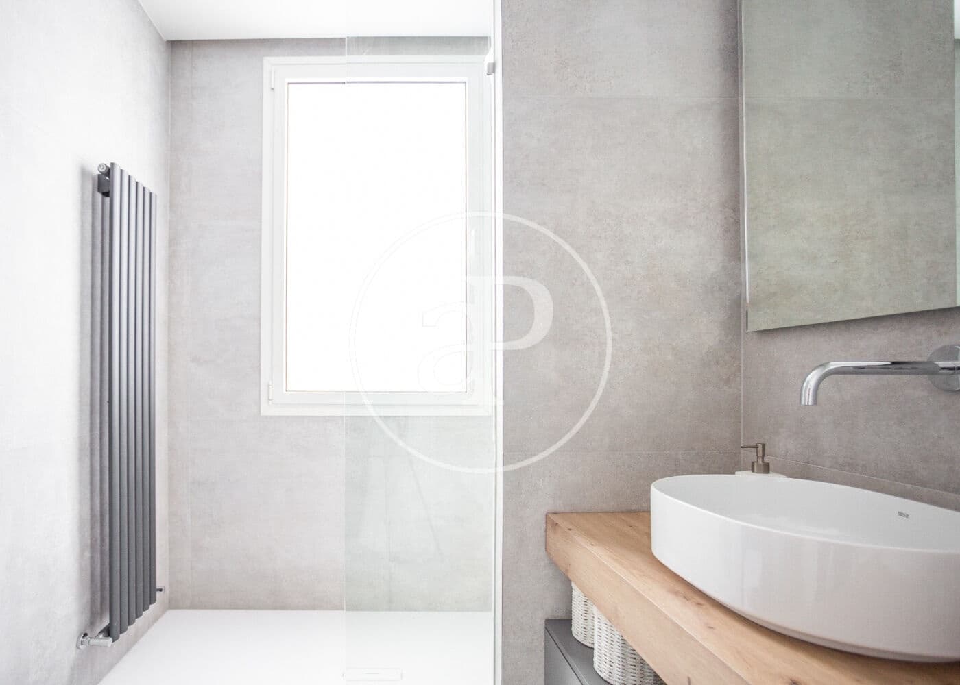 3 slaapkamer Appartement te huur in Madrid stad - € 6.000 (Ref: 8756940)