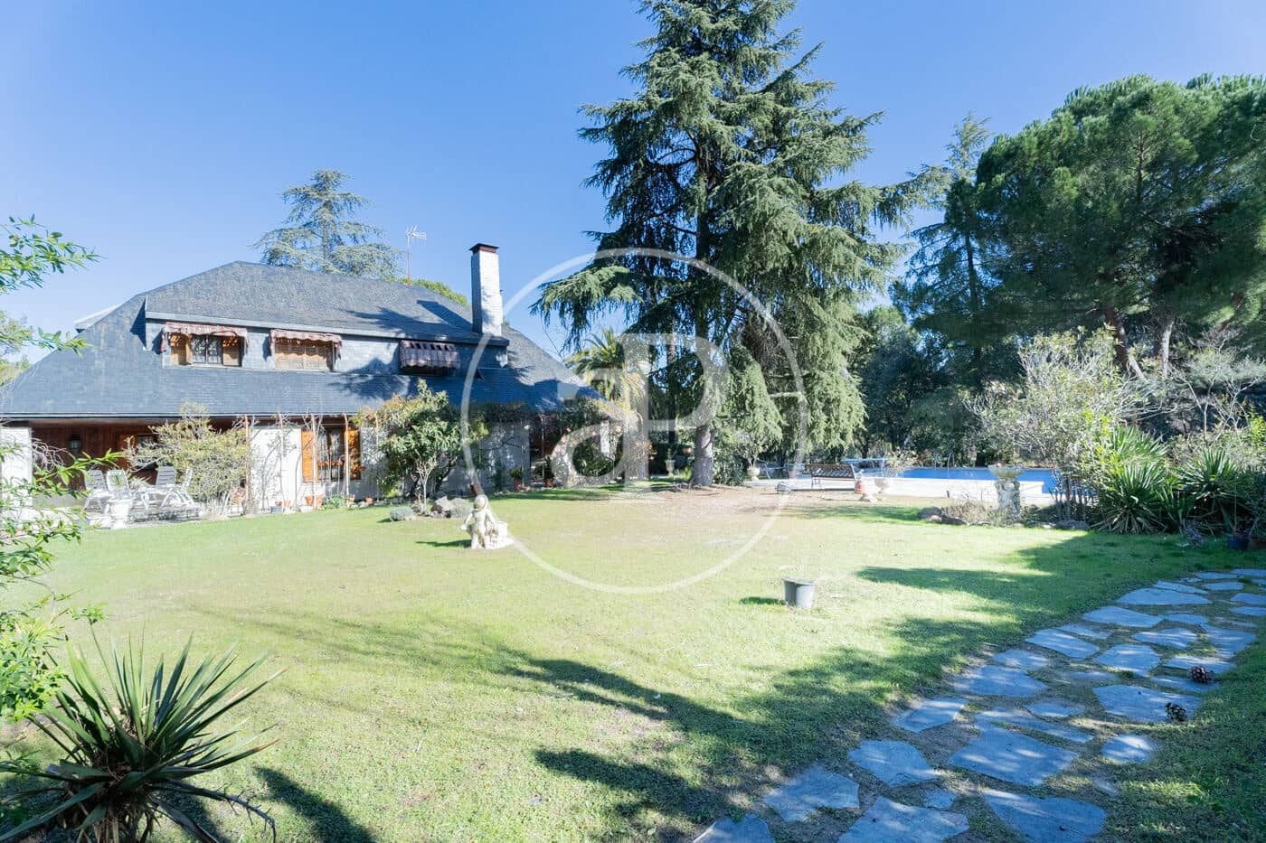 6 soveværelse Villa til salg i Boadilla del Monte med swimmingpool - € 1.400.000 (Ref: 8756944)