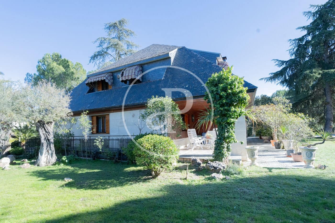 6 soveværelse Villa til salg i Boadilla del Monte med swimmingpool - € 1.400.000 (Ref: 8756944)