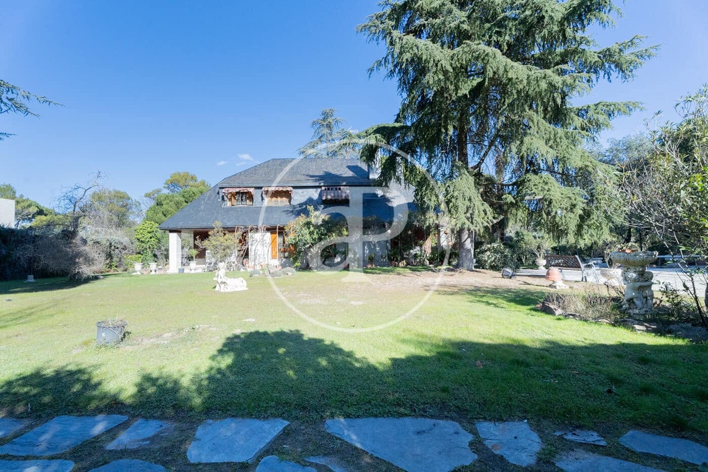 6 soveværelse Villa til salg i Boadilla del Monte med swimmingpool - € 1.400.000 (Ref: 8756944)