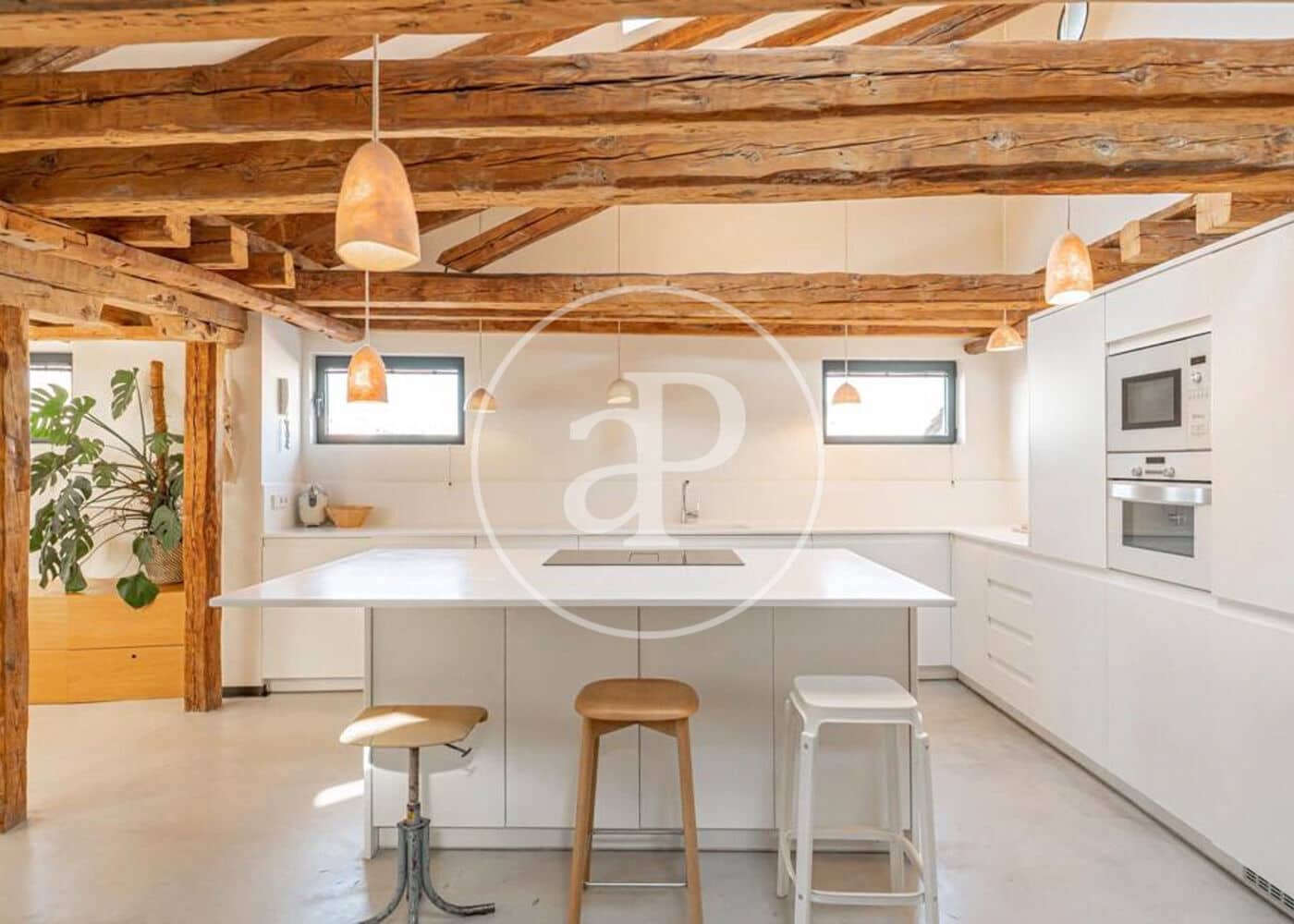 3 soveværelse Penthouse til leje i Madrid by - € 5.000 (Ref: 8757856)