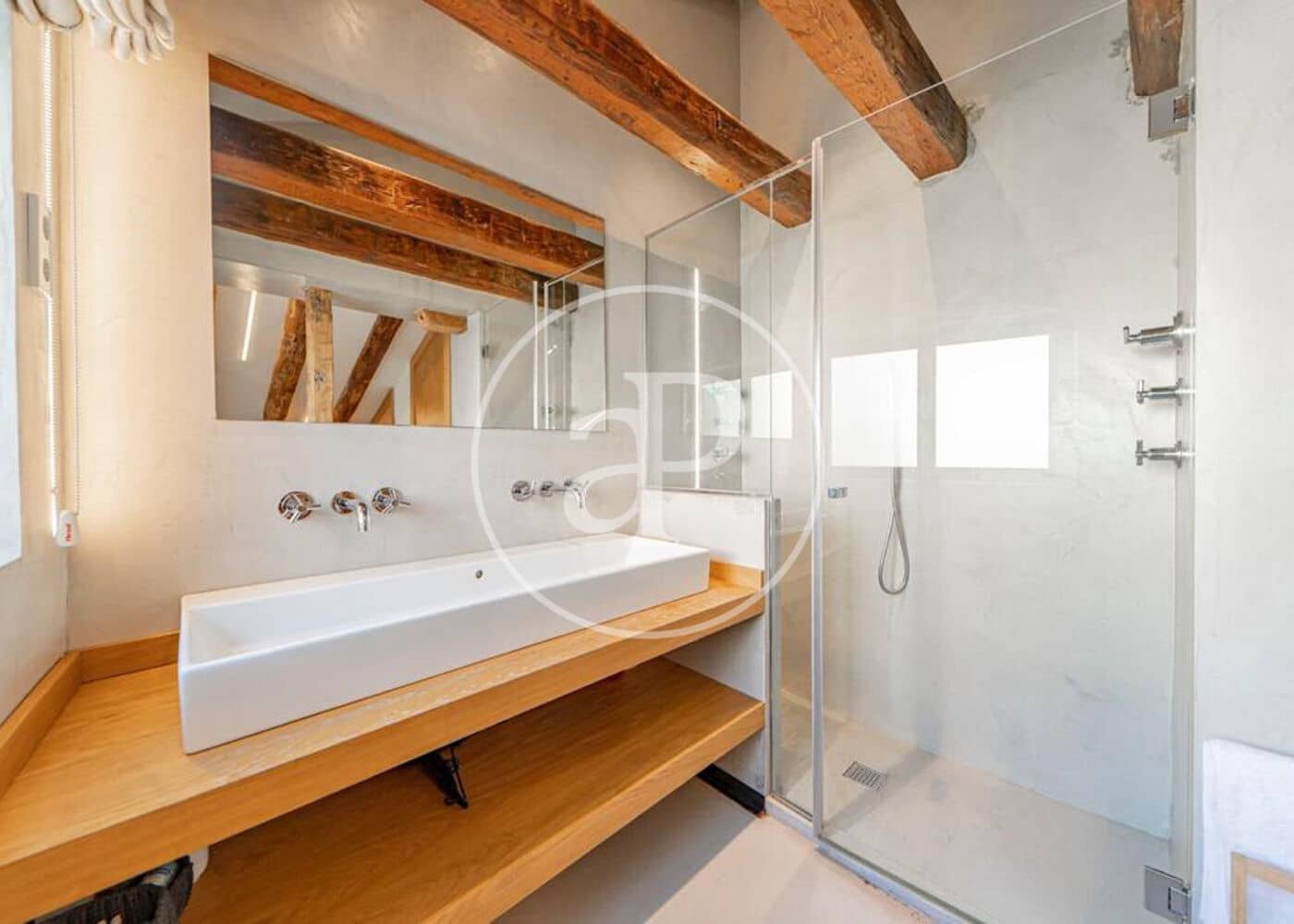 3 soveværelse Penthouse til leje i Madrid by - € 5.000 (Ref: 8757856)