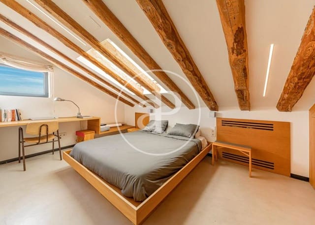 3 soverom Penthouse til leie i Justicia, Madrid by - € 5 000 (Ref: 8757856)