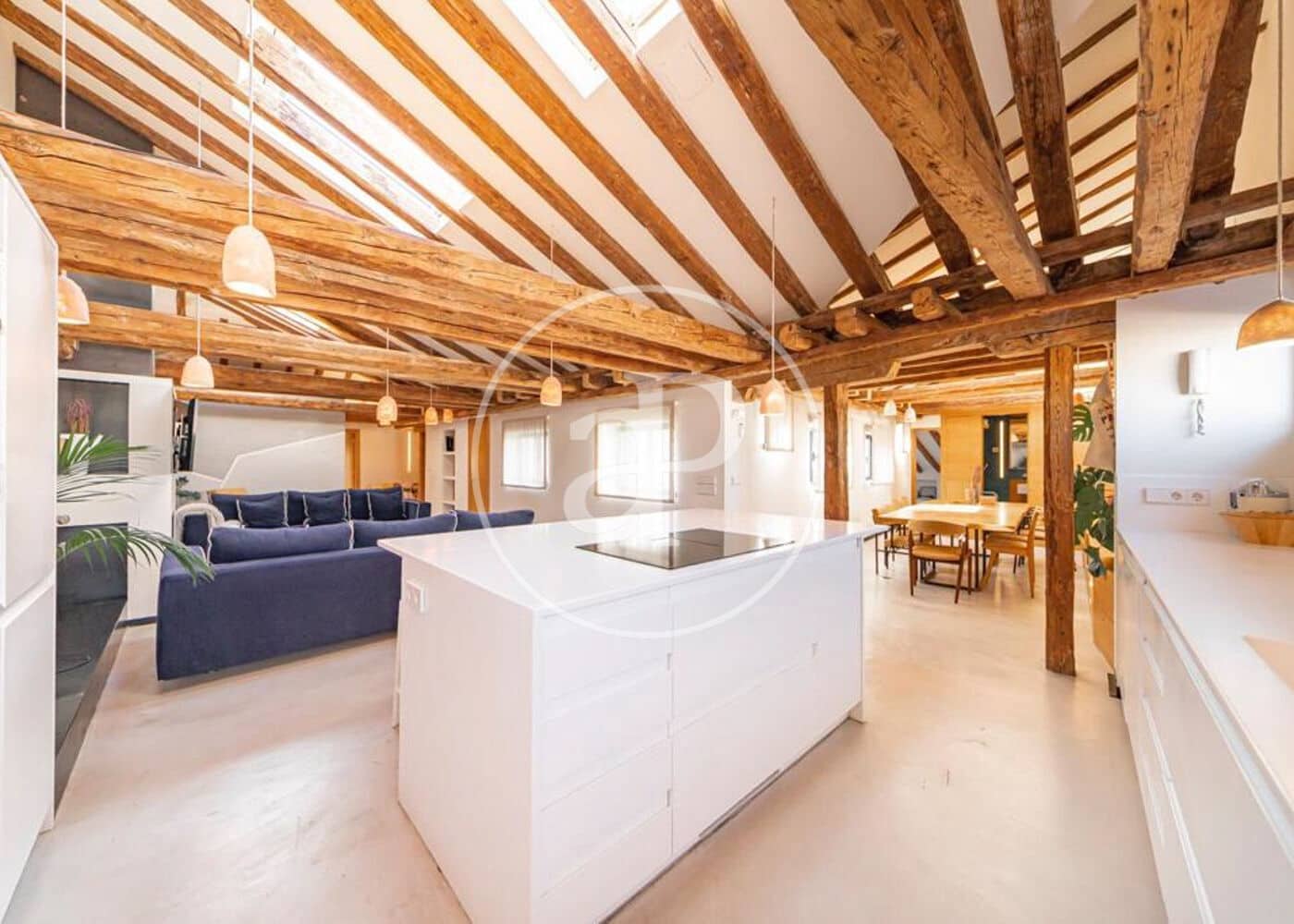 3 soveværelse Penthouse til leje i Madrid by - € 5.000 (Ref: 8757856)