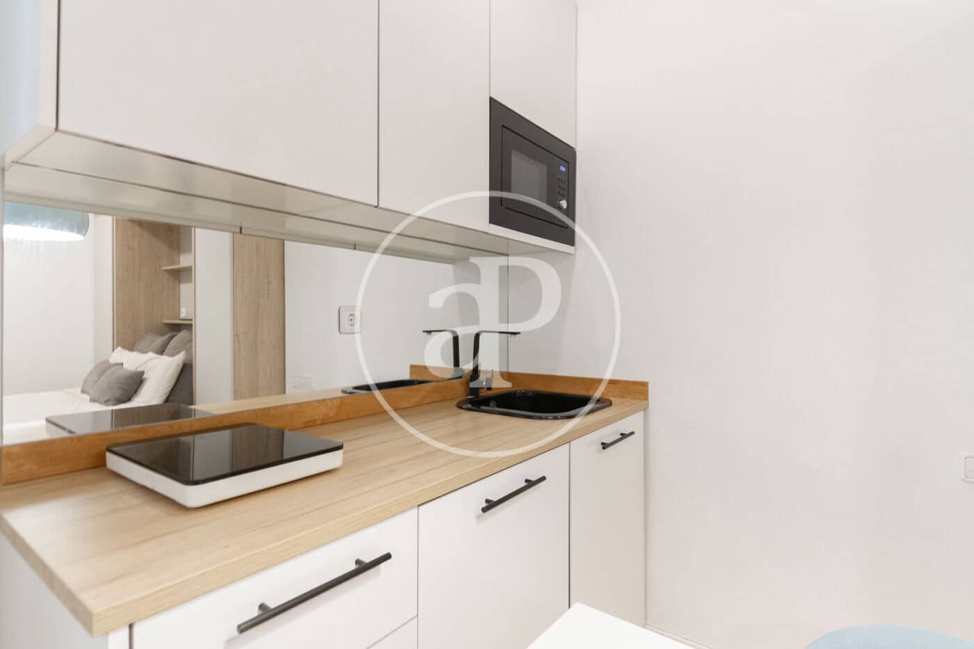1 Zimmer Apartment zu vermieten in Madrid Stadt - 1.190 € (Ref: 8764237)
