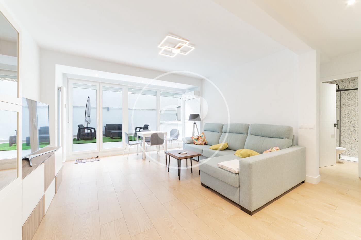 2 bedroom Apartment for rent in Madrid city - € 2,200 (Ref: 8764238)