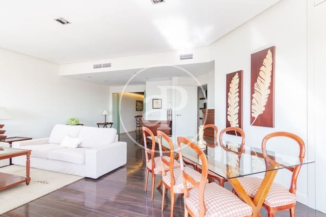 2 bedroom Apartment for rent in Argüelles, Madrid city with pool - € 3,750 (Ref: 8767160)