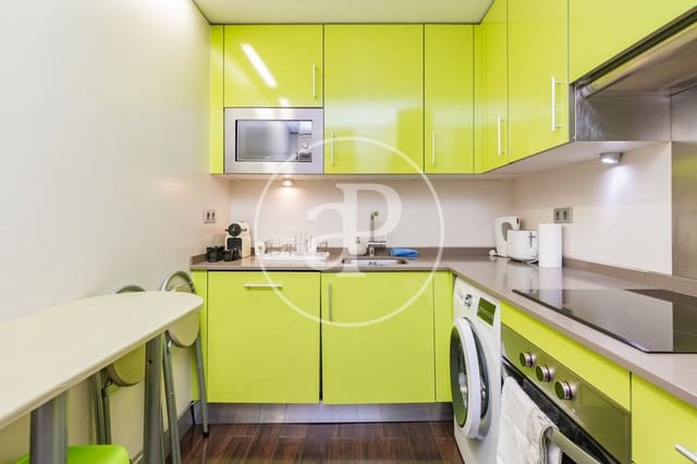 2 bedroom Apartment for rent in Argüelles, Madrid city with pool - € 3,750 (Ref: 8767160)