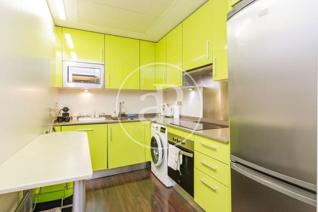 2 bedroom Apartment for rent in Argüelles, Madrid city with pool - € 3,750 (Ref: 8767160)