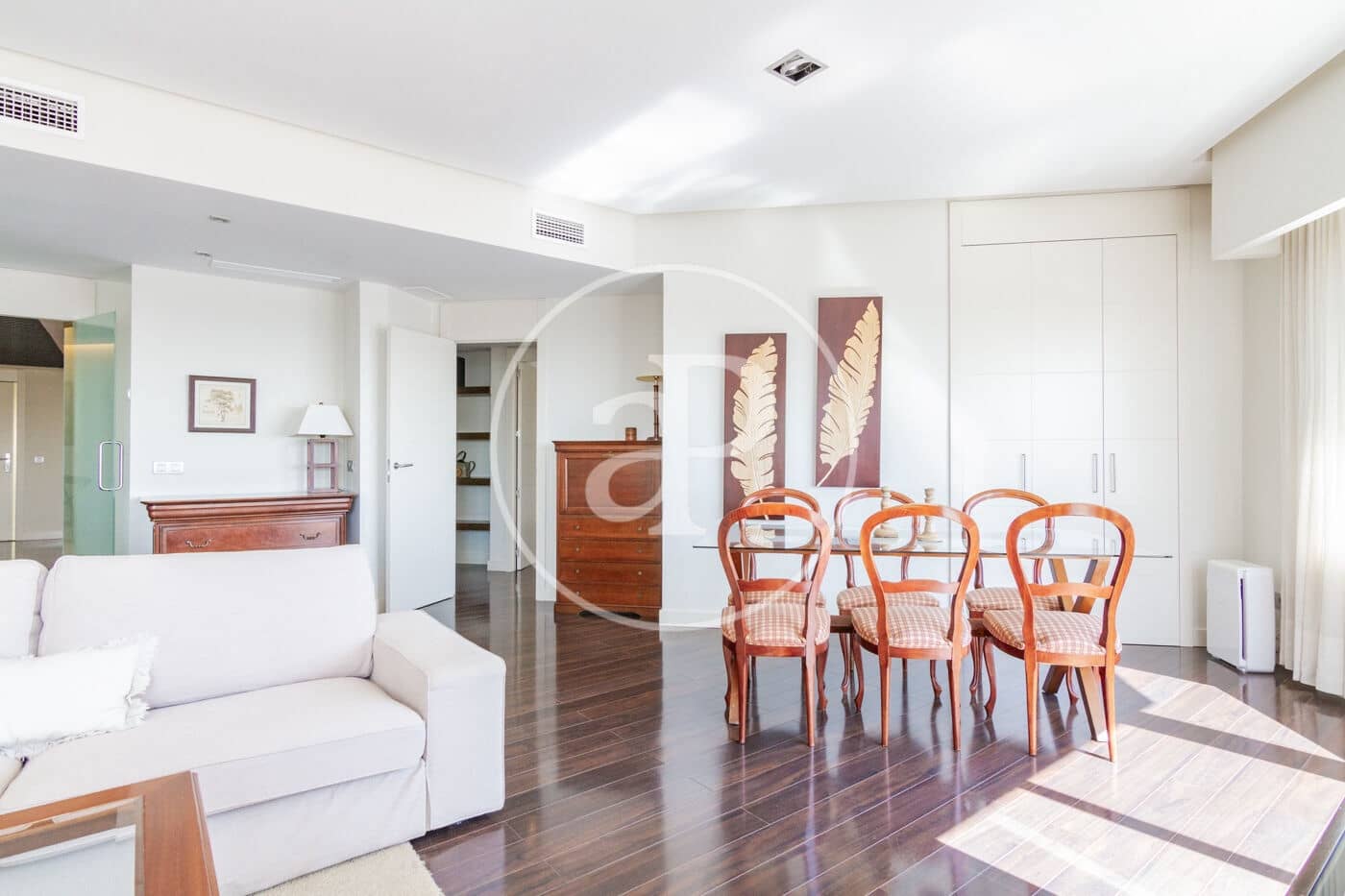 2 soveværelse Lejlighed til leje i Madrid by med swimmingpool - € 3.750 (Ref: 8767160)