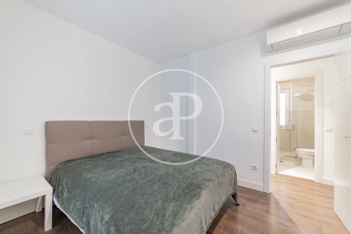 2 soverom Leilighet til leie i Madrid by - € 2 680 (Ref: 8767165)