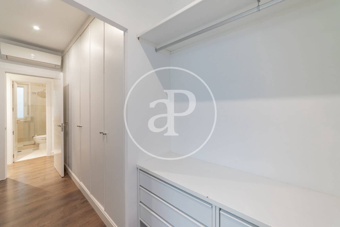 2 soverom Leilighet til leie i Madrid by - € 2 680 (Ref: 8767165)