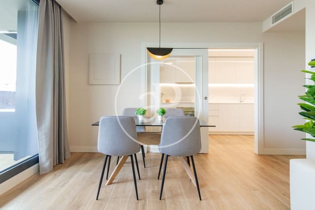 3 bedroom Apartment for sale in Valdeacederas, Madrid city with pool - € 875,000 (Ref: 8770675)