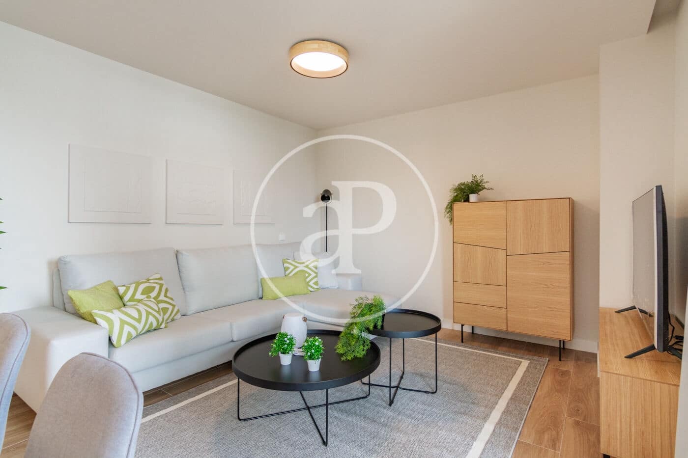 3 soveværelse Lejlighed til salg i Madrid by med swimmingpool - € 875.000 (Ref: 8770675)