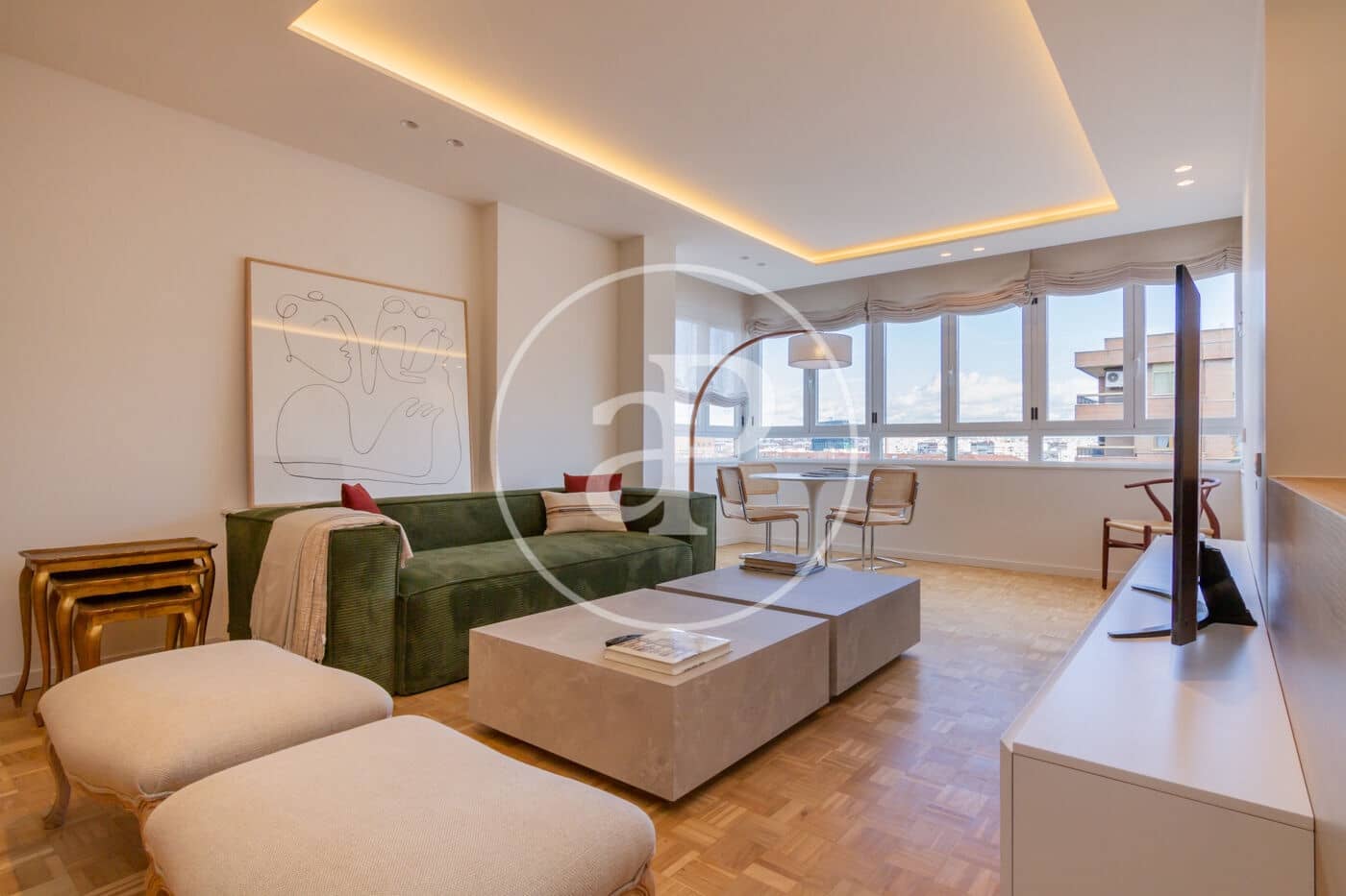 3 slaapkamer Appartement te huur in Madrid stad met garage - € 3.500 (Ref: 8770676)