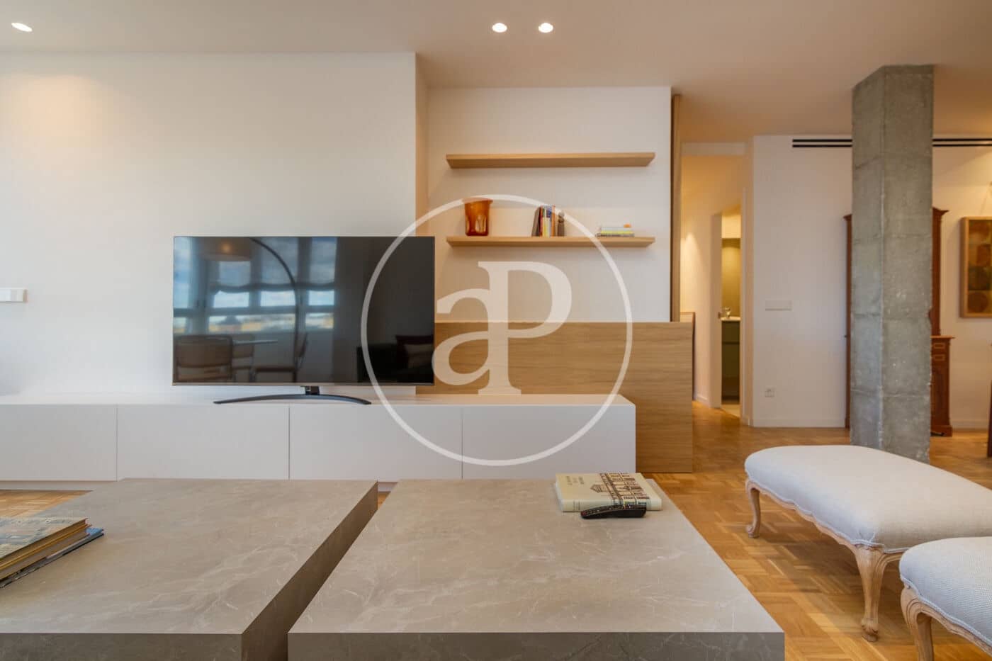3 slaapkamer Appartement te huur in Madrid stad met garage - € 3.500 (Ref: 8770676)